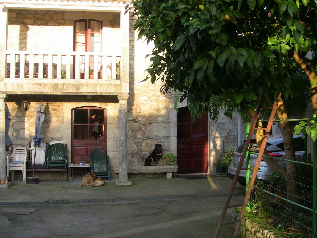 Гостевой дом Casa Xan Da Pena Villarmayor  Экстерьер фото