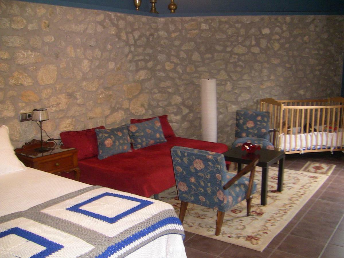 Гостевой дом Casa Xan Da Pena Villarmayor  Экстерьер фото