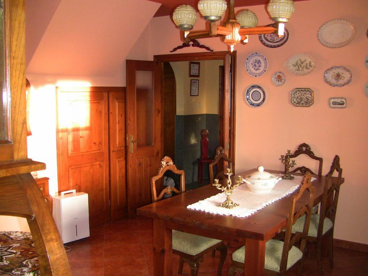 Гостевой дом Casa Xan Da Pena Villarmayor  Экстерьер фото