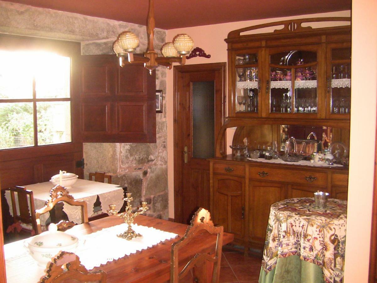 Гостевой дом Casa Xan Da Pena Villarmayor  Экстерьер фото