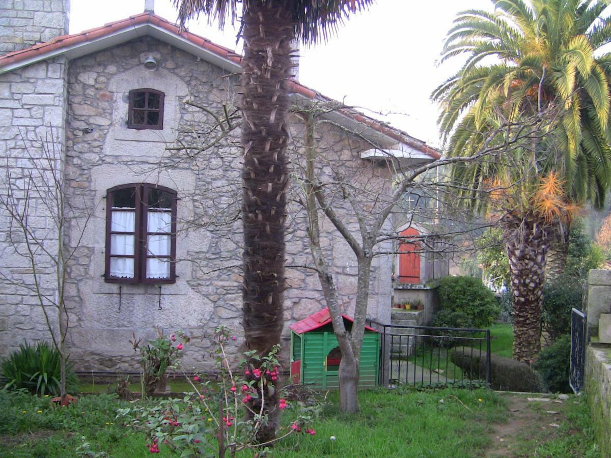 Гостевой дом Casa Xan Da Pena Villarmayor  Экстерьер фото